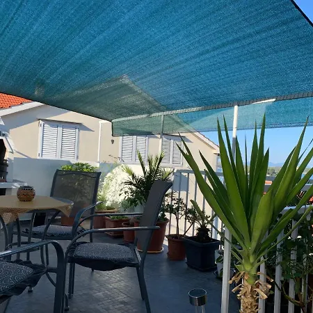 Elena 40 M2 With Beautiful Wide Sea Views 3 Stars Хвар