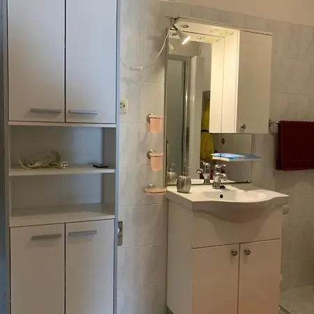 Elena 40 M2 With Beautiful Wide Sea Views 3 Stars * هفار