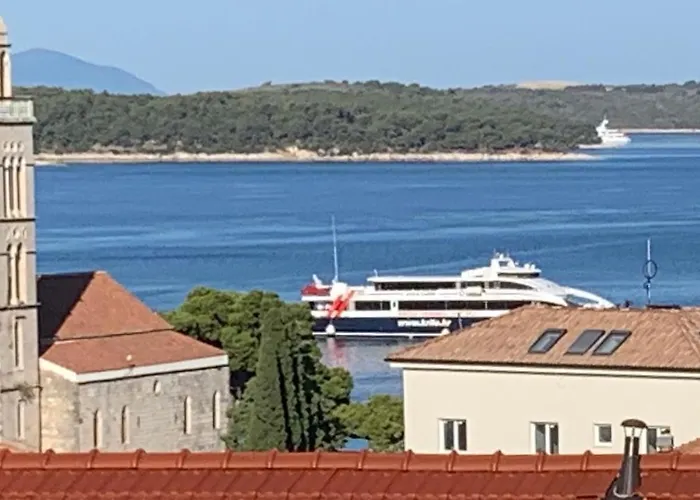 Elena 40 M2 With Beautiful Wide Sea Views 3 Stars Апартаменти *