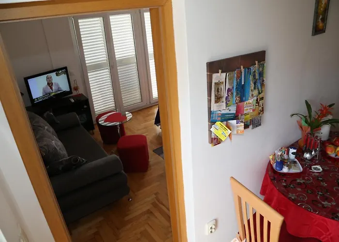 Elena 40 M2 With Beautiful Wide Sea Views 3 Stars